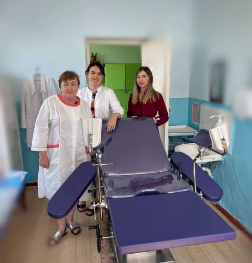 Гідравлічний гінекологічний стіл HFMPB06B
